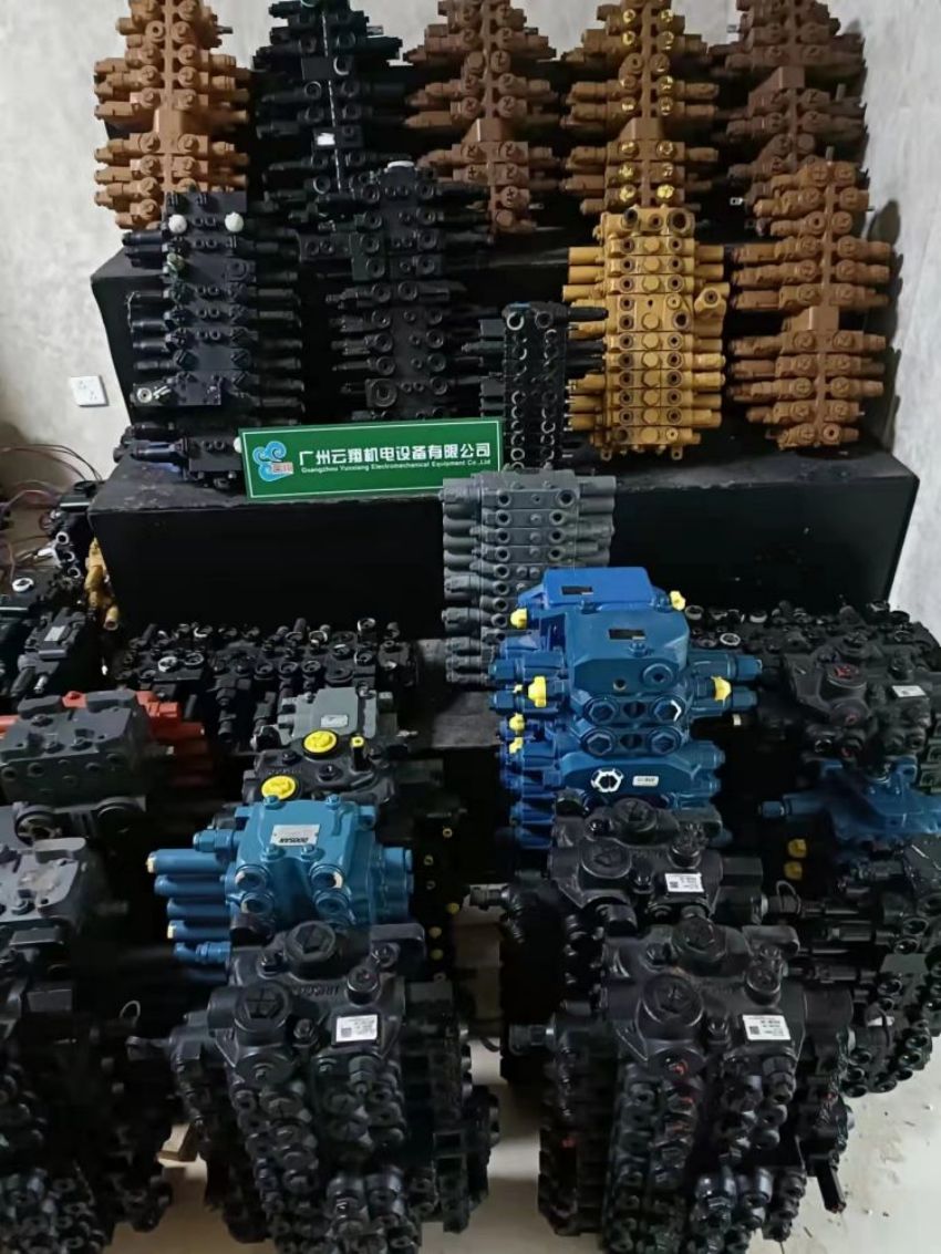 日立ZAX650 670 690 870-3-5G分配阀总成 分配器多路阀挖掘机配件