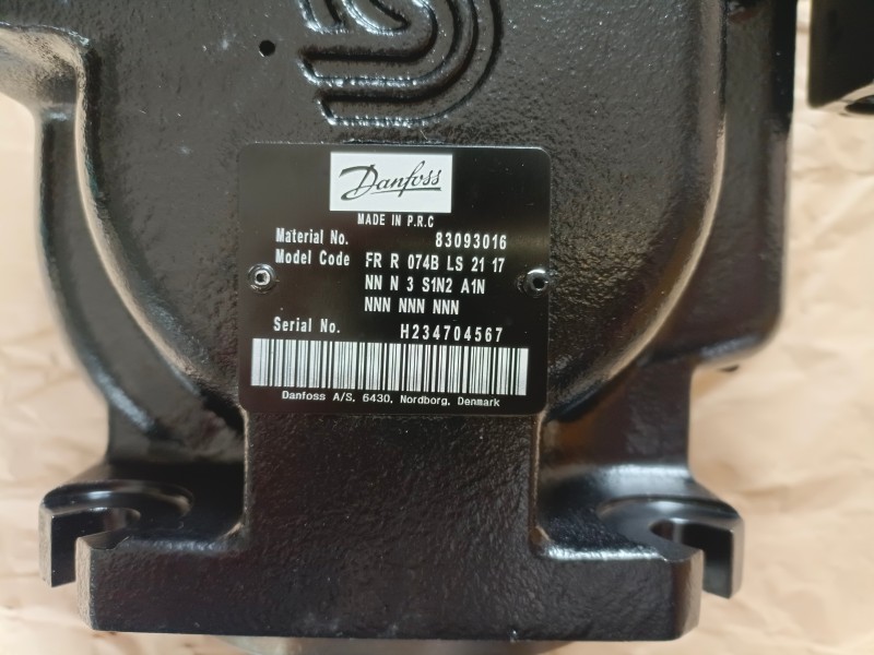 进口柱塞泵 丹佛斯90R055DD 电开关柱塞泵 石油装备用 经久耐用 柱塞泵 丹佛斯90L055KP 工程机械 石油装备用 全国发货 丹佛斯90R055KP 90L100KA 进口油泵 工程机械 石油装备用