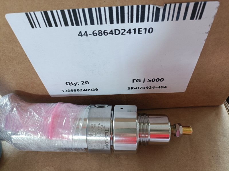 44-1300系列 4500PSIG 0-600减压阀现货 美国TESCOM阀门