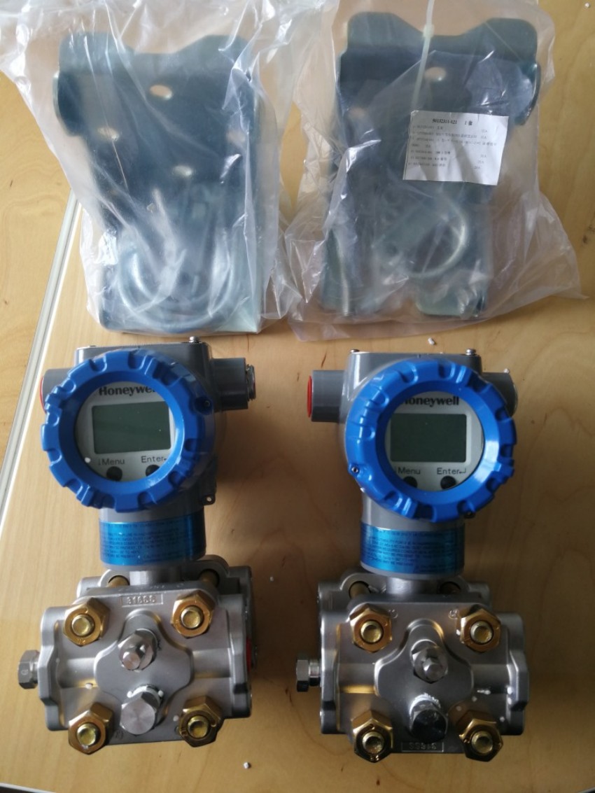  MC9S08PA32AVLDR电子元器件恩智浦封装原厂原封批次23+